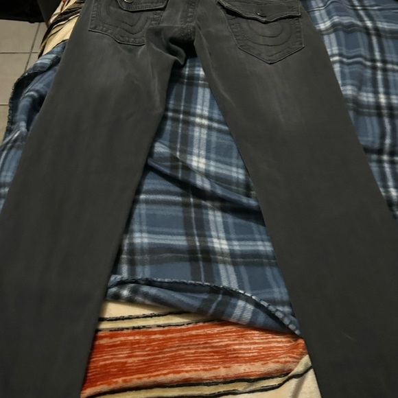 True Religion Rocco Relaxed Skinny 27x30 - Picture 3 of 4